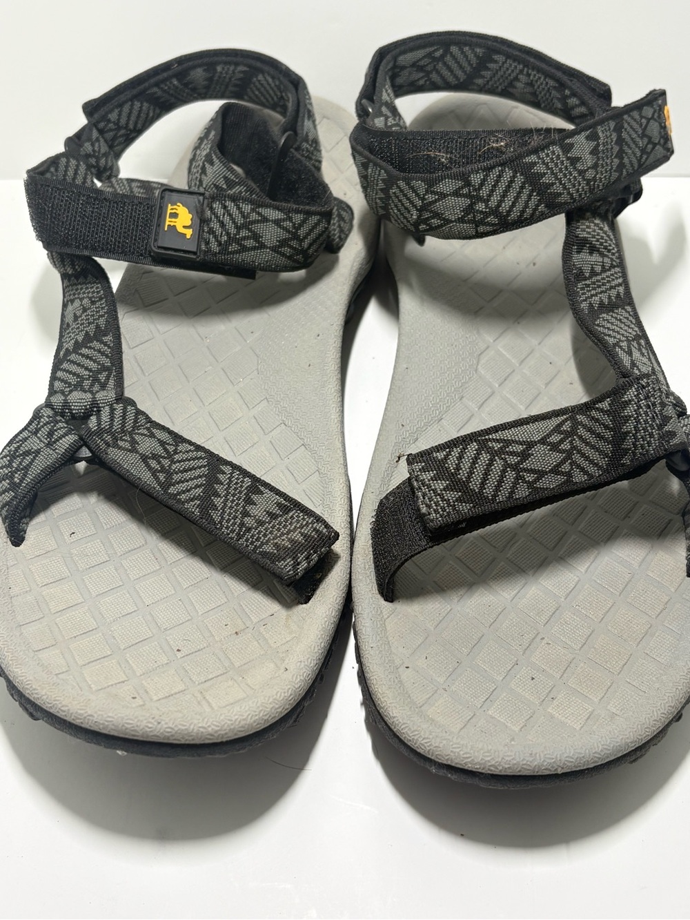Camel crown men’s hiking sandal, size 12 Waterproof sport athletic water shoes.